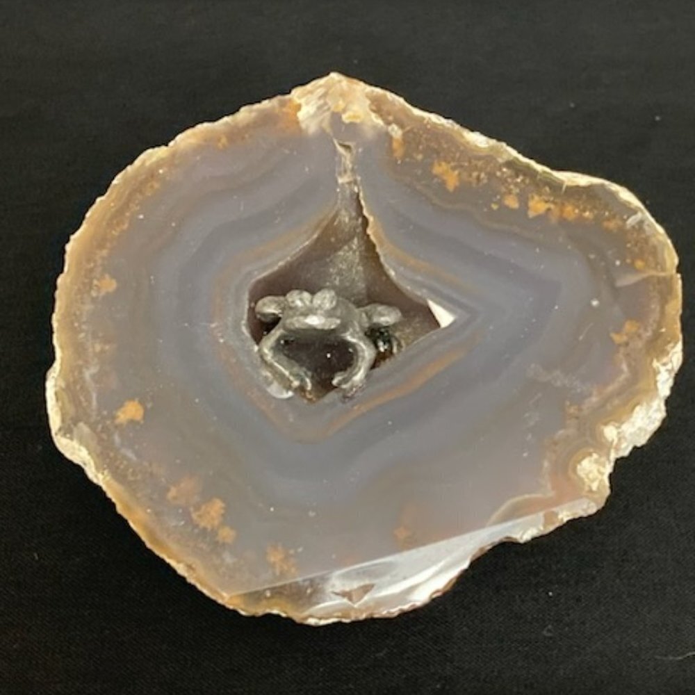 Smoky Brown Geode Cluster Rock Crystal with‎ Pewter Toned Mini Frog Figurine